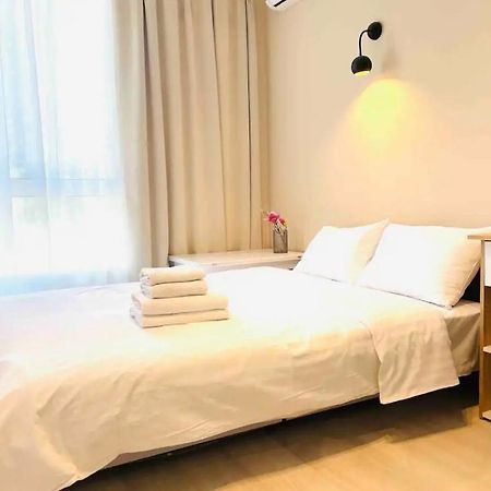 Mira Apart-Hotel Kiev Luaran gambar