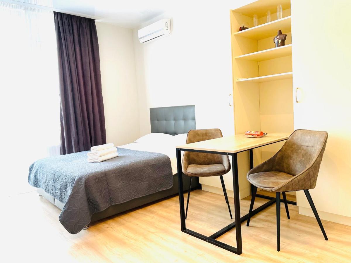 Mira Apart-Hotel Kiev Luaran gambar