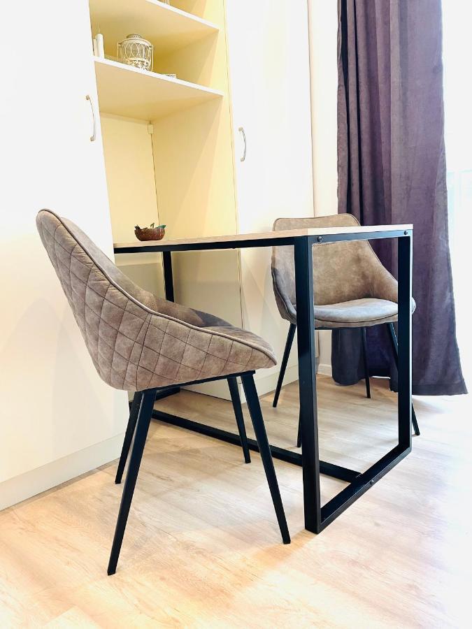 Mira Apart-Hotel Kiev Luaran gambar